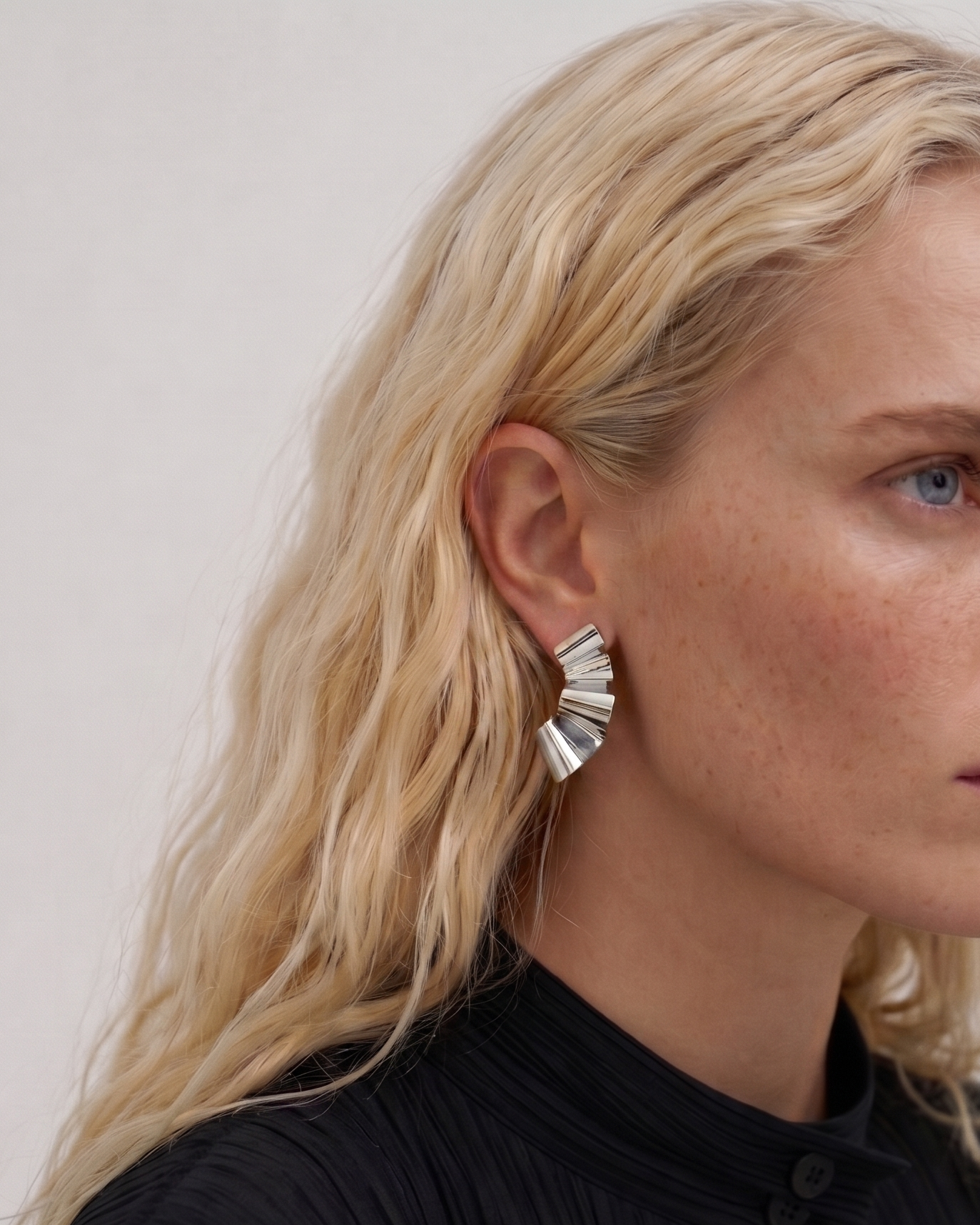 Pleat Earring